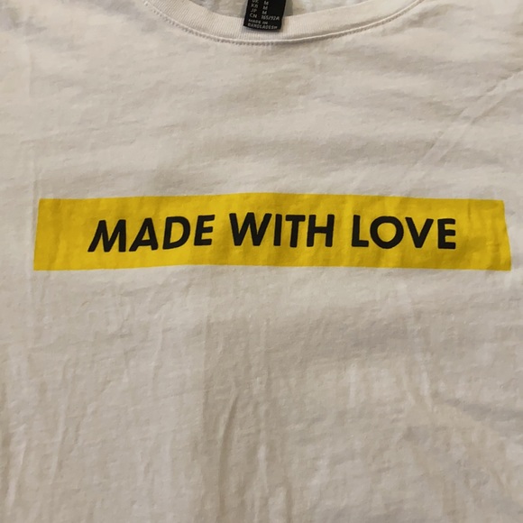 Graphic “made with love” t-shirt - Picture 2 of 3